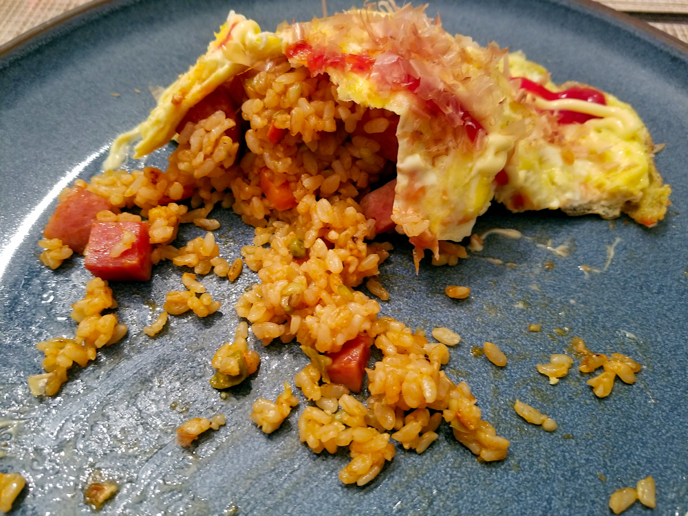 inside of eaten omurice